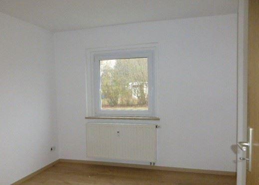 Etagenwohnung Reichenbach im Vogtland Obermylau - 3 Zimmer, 61 m&sup2;, 349&euro; | Angebot:25879864
