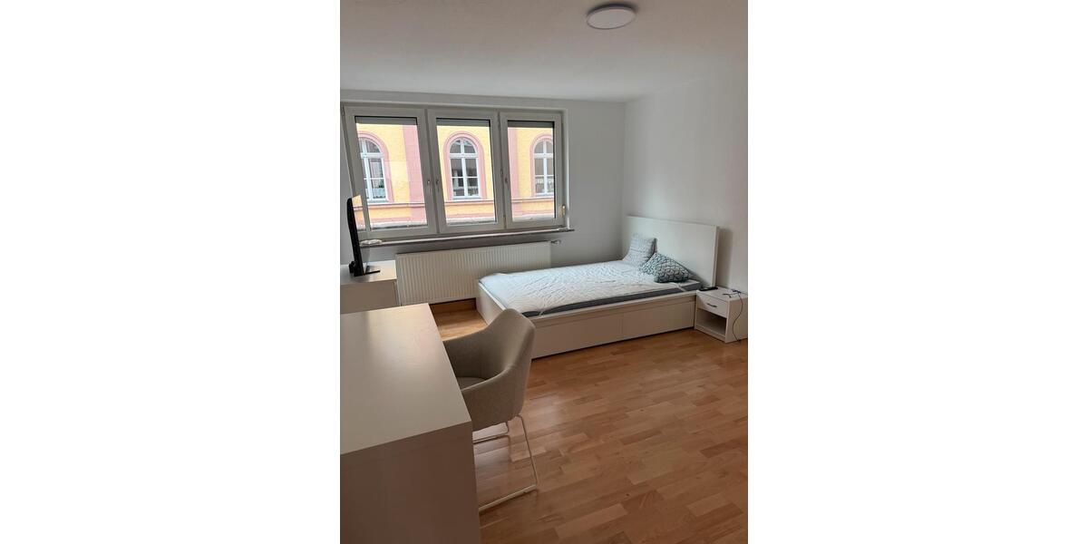 Wohnen auf Zeit Würzburg - 1 Zimmer, 19 m&sup2;, 575&euro; | Angebot:26275097