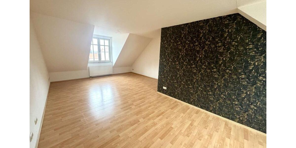 Etagenwohnung Ballenstedt - 2 Zimmer, 82 m&sup2;, 530&euro; | Angebot:24954280