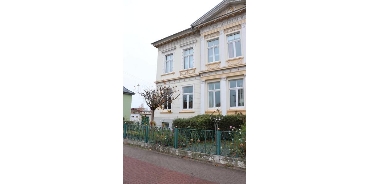 Etagenwohnung Greifswald - 3 Zimmer, 92 m&sup2;, 920&euro; | Angebot:26489172