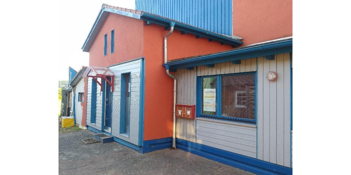 Gewerbeobjekt Neuhof - 5&euro; | Angebot:26030006