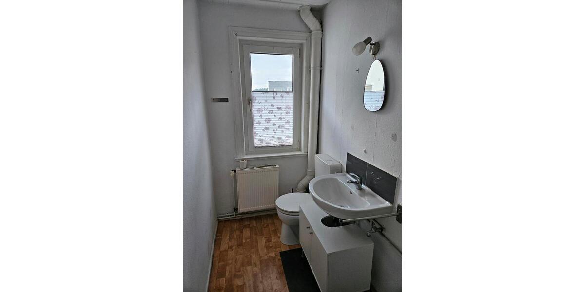 Etagenwohnung Wehretal - 1 Zimmer, 56 m&sup2;, 300&euro; | Angebot:26121926