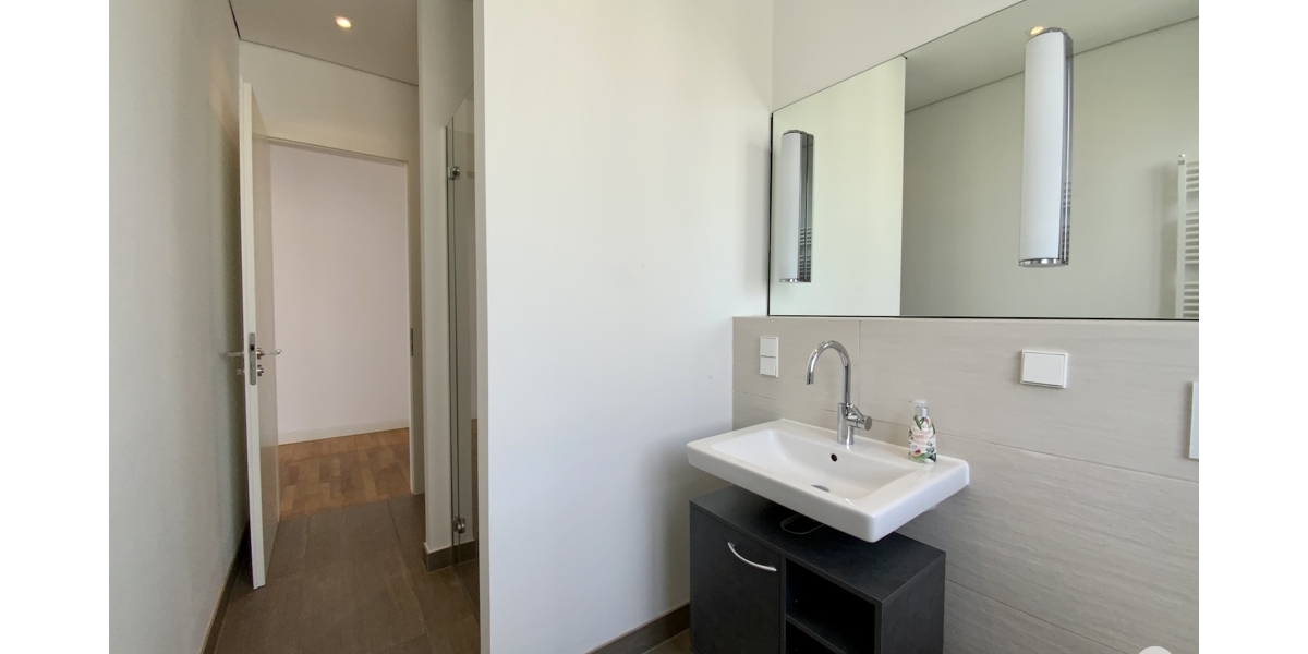 Wohnen in hochwertigem Ambiente mit internationalem Flair. Luxus-Penthouse Heinrich-Heine-Gärten - Einfamilienhaus Düsseldorf Heerdt | Angebot:26748838