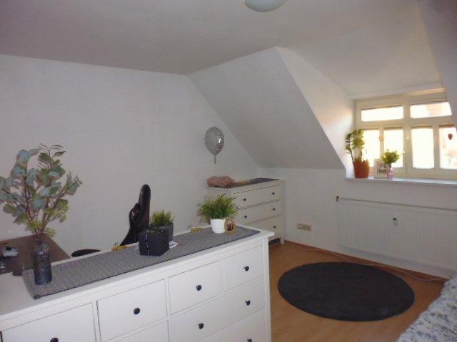 Dachgeschoßwohnung Vogtei - 5 Zimmer, 65 m&sup2;, 430&euro; | Angebot:26286395