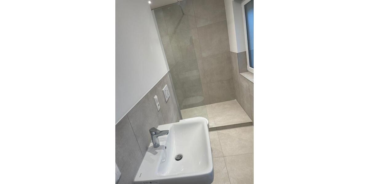 Wohnen auf Zeit Vallendar - 1 Zimmer, 13 m&sup2;, 590&euro; | Angebot:26050840