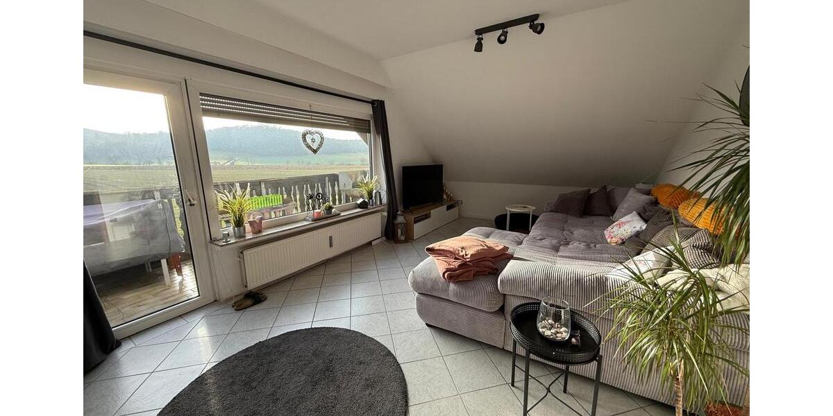Etagenwohnung Niedenstein - 4 Zimmer, 120 m&sup2;, 936&euro; | Angebot:26690843