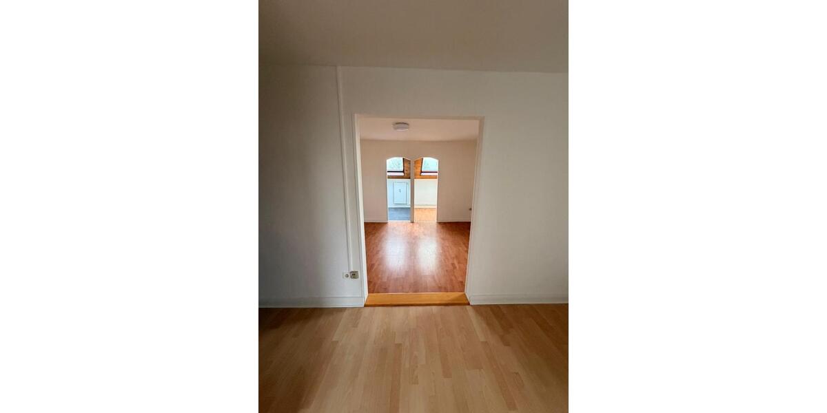 Dachgeschoßwohnung Aachen Aachen-Mitte - 2 Zimmer, 45 m&sup2;, 350&euro; | Angebot:26221214