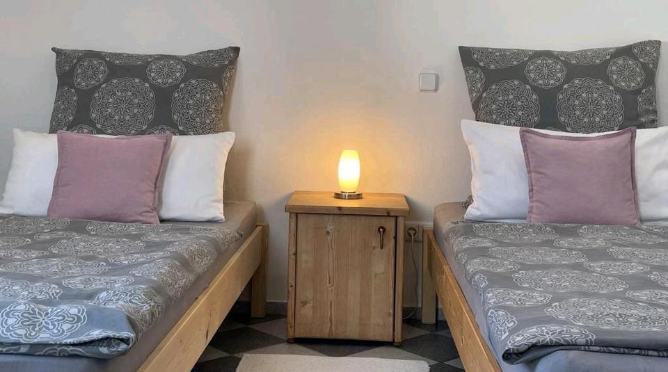 Wohnen auf Zeit Marktredwitz - 3 Zimmer, 75 m&sup2;, 60&euro; | Angebot:25892221