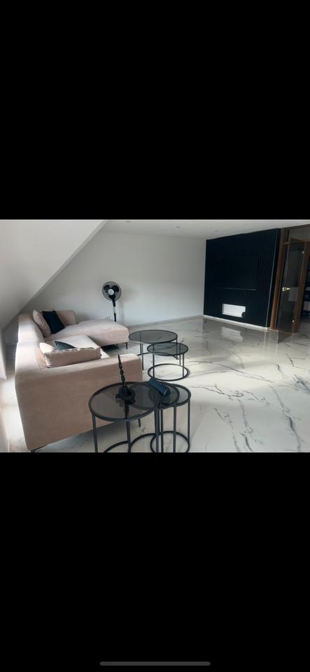 Vollmöbilierte Wohnung zu vermieten zimmer