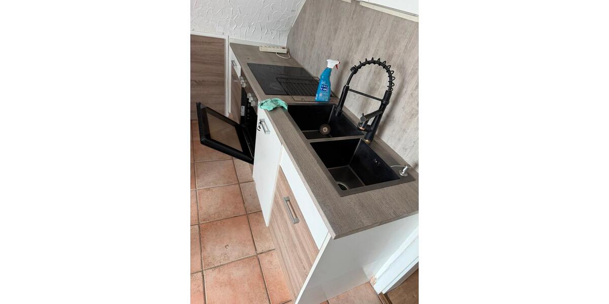Etagenwohnung Eislingen (Fils) - 3 Zimmer, 80 m&sup2;, 1.100&euro; | Angebot:25047408