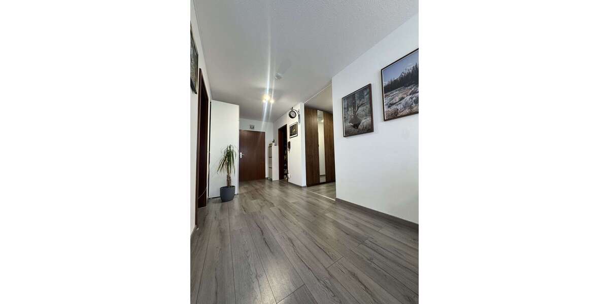 Etagenwohnung Heilbronn - 3 Zimmer, 94 m&sup2;, 950&euro; | Angebot:27291154
