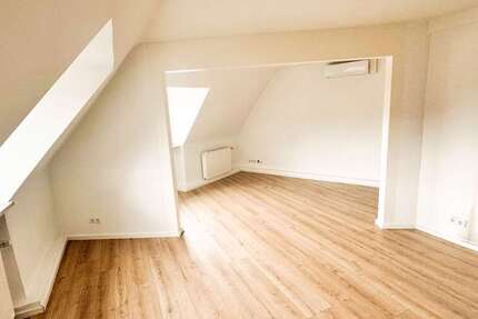 Wohnung zum Mieten in Düsseldorf 882 € 65 m²