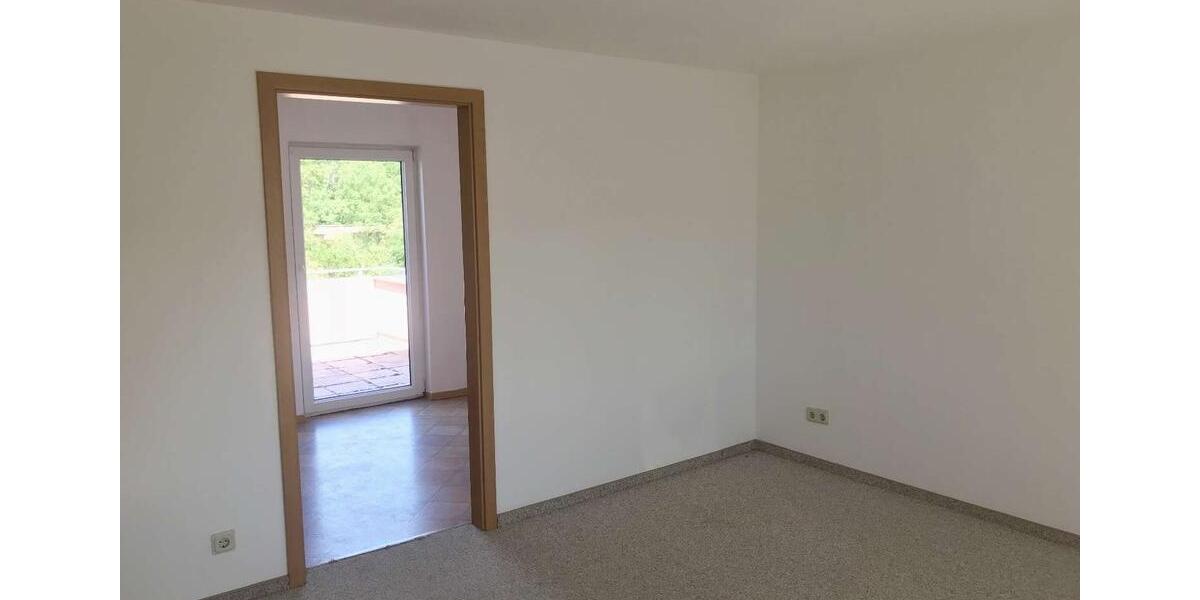 Dachgeschoßwohnung Waldheim - 1 Zimmer, 51 m&sup2;, 255&euro; | Angebot:20666097