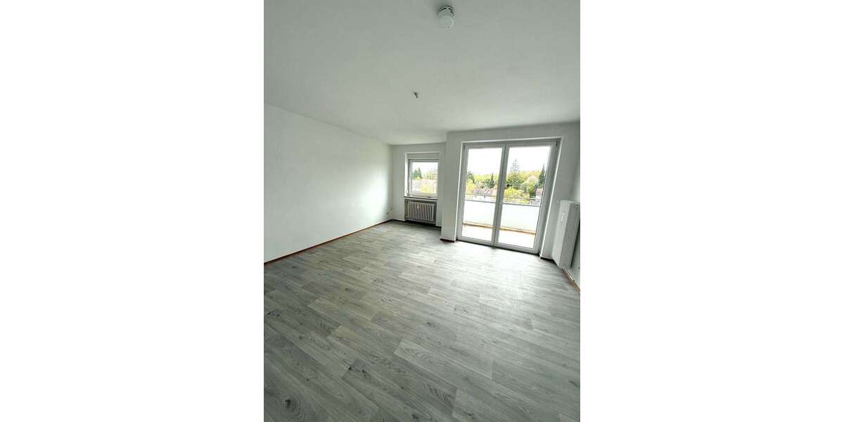 Etagenwohnung Coburg - 3 Zimmer, 79 m&sup2;, 645&euro; | Angebot:26149680