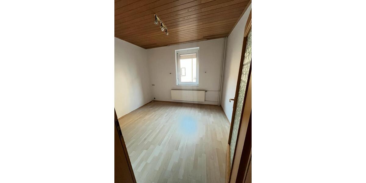 Einfamilienhaus Saulheim - 5 Zimmer, 88 m&sup2;, 1.150&euro; | Angebot:25995576