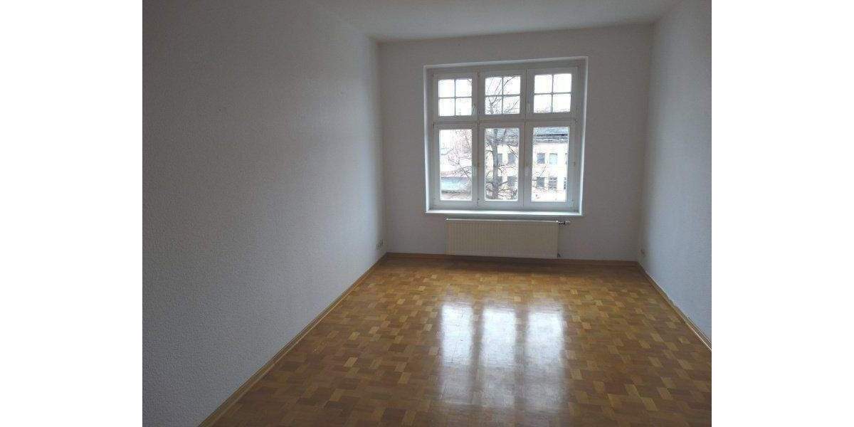 Etagenwohnung Görlitz Innenstadt - 2 Zimmer, 66 m&sup2;, 300&euro; | Angebot:26189199