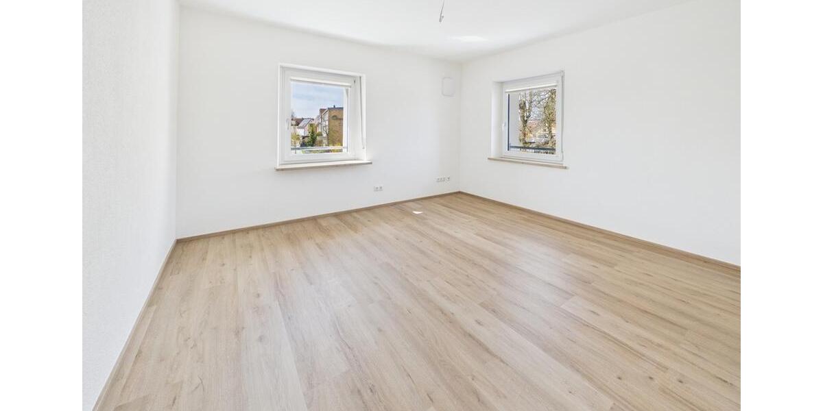 Etagenwohnung Bechhofen - 4 Zimmer, 107 m&sup2;, 1.000&euro; | Angebot:26261321