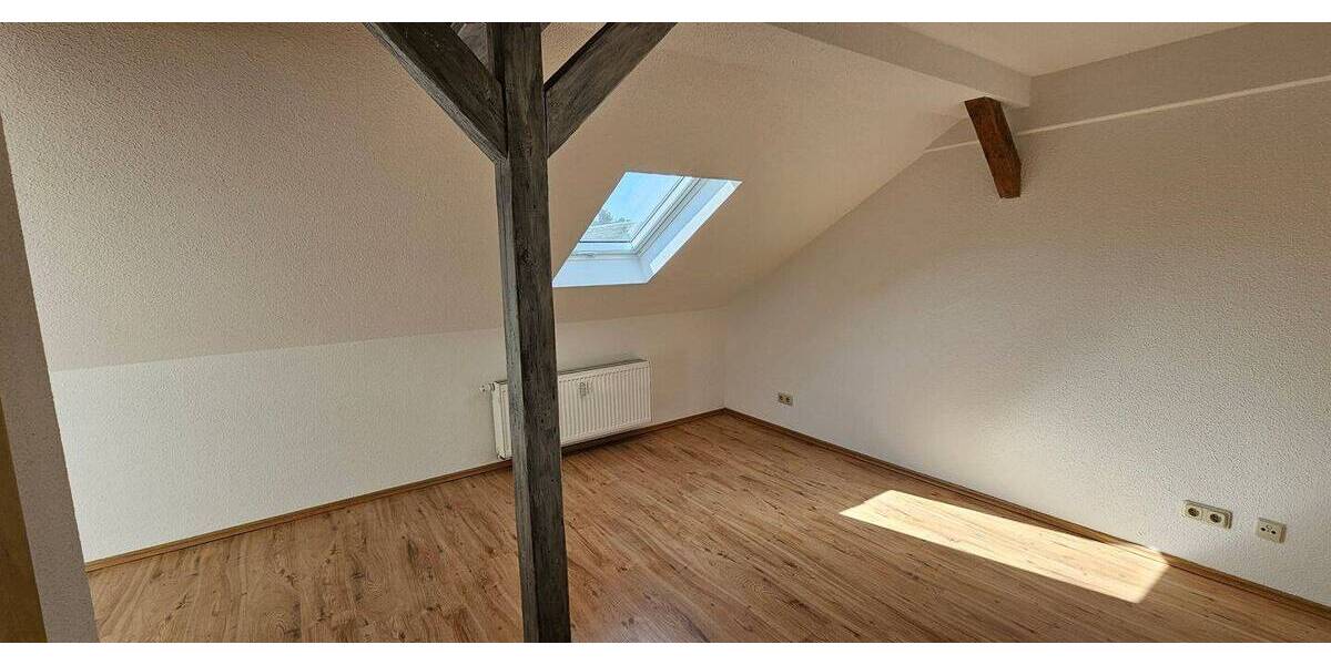 Etagenwohnung Burgstädt Burkersdorf - 2 Zimmer, 52 m&sup2;, 325&euro; | Angebot:24450112