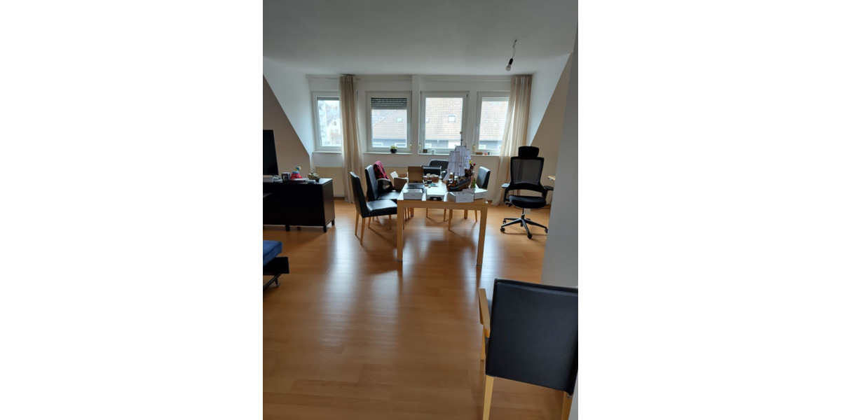 sehr schöne Maisonetten-Wohnung 3 zimmer
