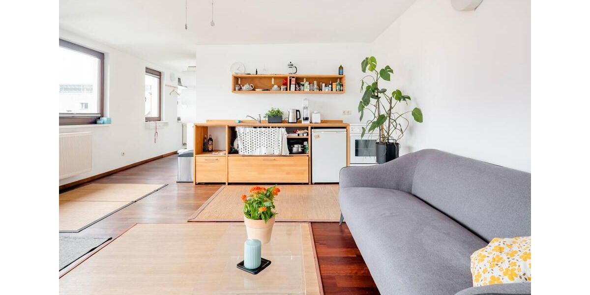 Dachgeschoßwohnung Berlin Mitte - 1 Zimmer, 50 m&sup2;, 1.150&euro; | Angebot:26408287