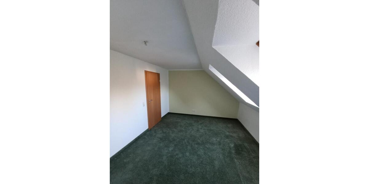 Dachgeschoßwohnung Seesen - 4 Zimmer, 850&euro; | Angebot:22374892