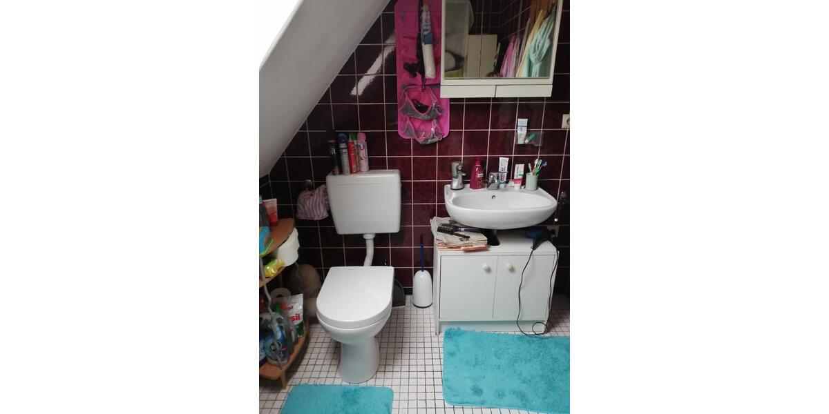 Dachgeschoßwohnung Haiterbach - 3 Zimmer, 62 m&sup2;, 840&euro; | Angebot:26169770