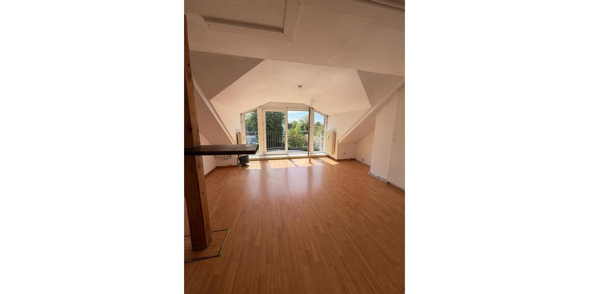 Dachgeschoßwohnung Hannover Bothfeld-Vahrenheide - 2 Zimmer, 45 m&sup2;, 700&euro; | Angebot:26549374