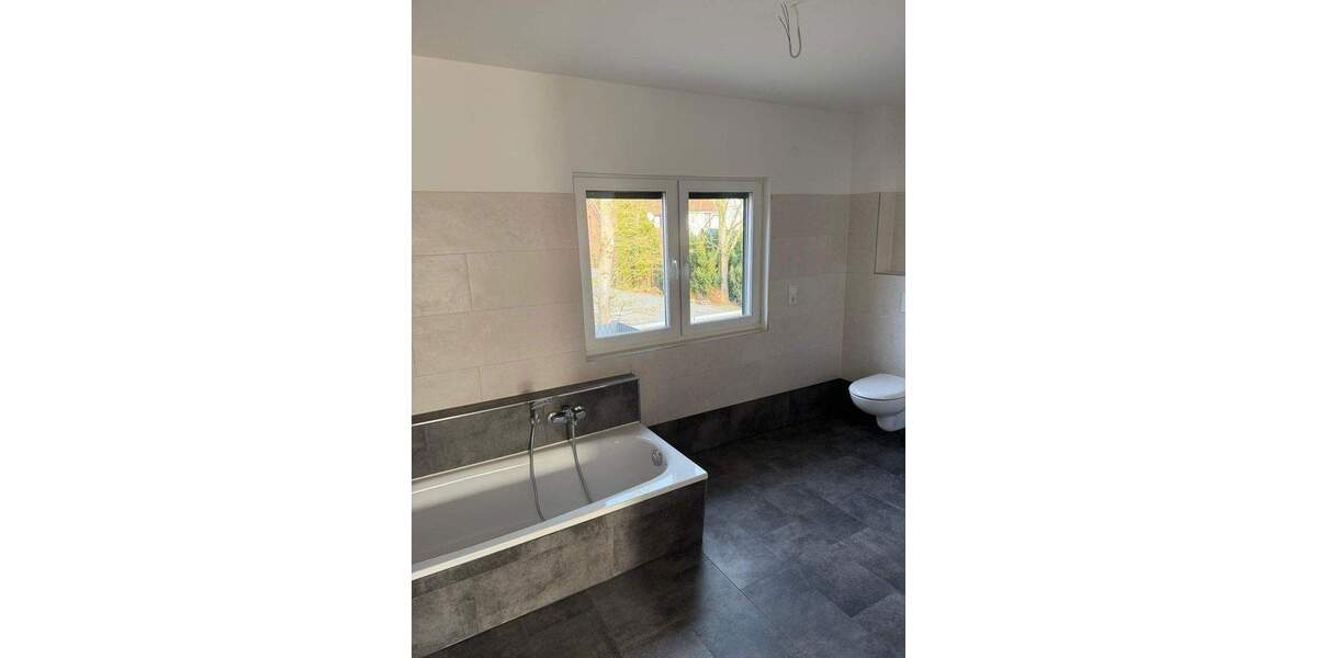 Einfamilienhaus Bremen Kattenturm - 4 Zimmer, 128 m&sup2;, 1.600&euro; | Angebot:25746942