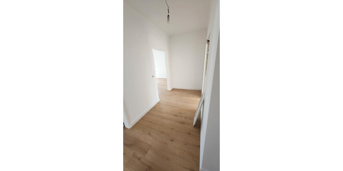 Erdgeschoßwohnung Paderborn - 3.5 Zimmer, 95 m&sup2;, 1.150&euro; | Angebot:26532705