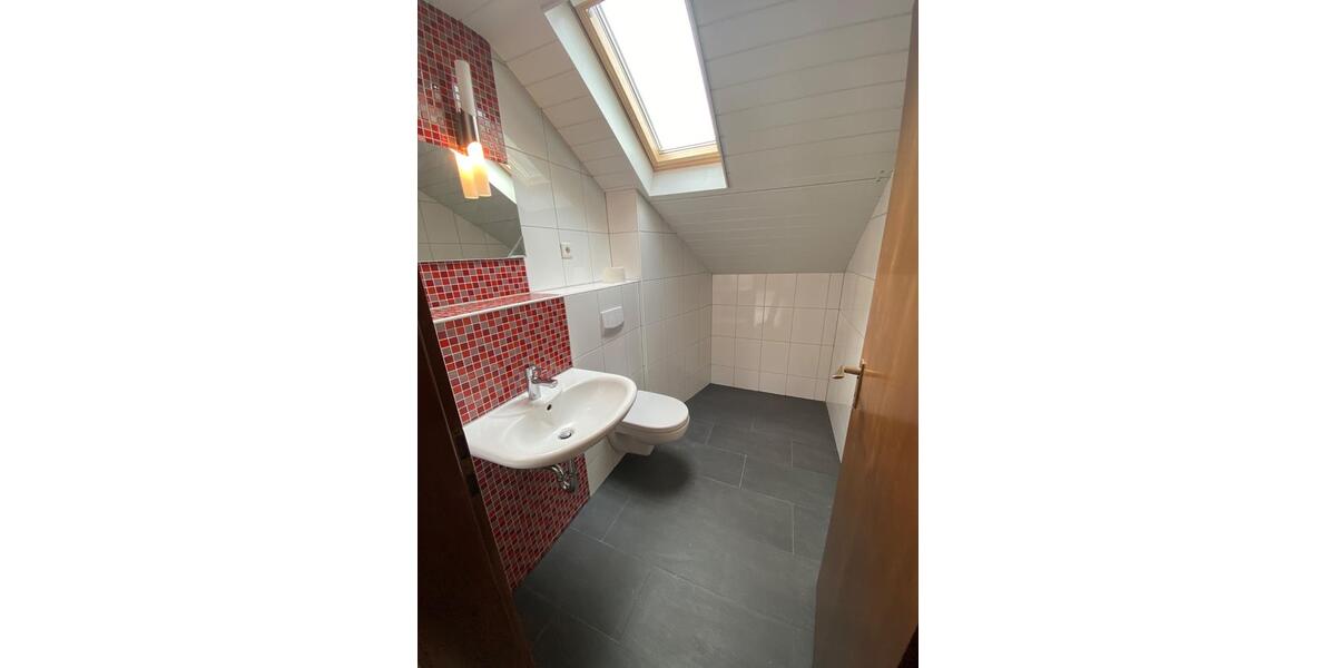 Maisonettenwohnung Düsseldorf Stadtbezirk 5 - 4 Zimmer, 150 m&sup2;, 1.800&euro; | Angebot:26635318