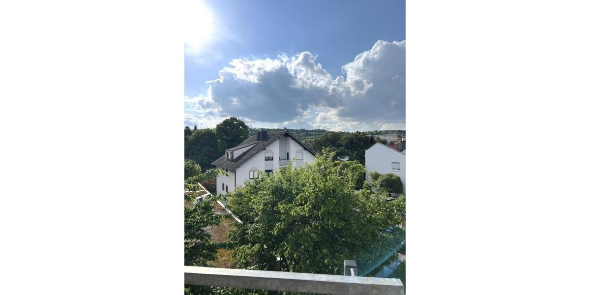 Etagenwohnung Grünstadt - 2 Zimmer, 75 m&sup2;, 895&euro; | Angebot:26678991