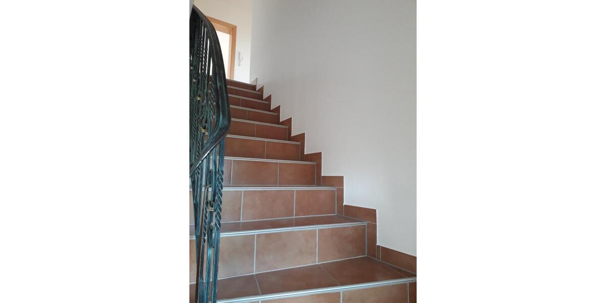 Erdgeschoßwohnung Kochel am See - 5 Zimmer, 200 m&sup2;, 2.100&euro; | Angebot:24380867