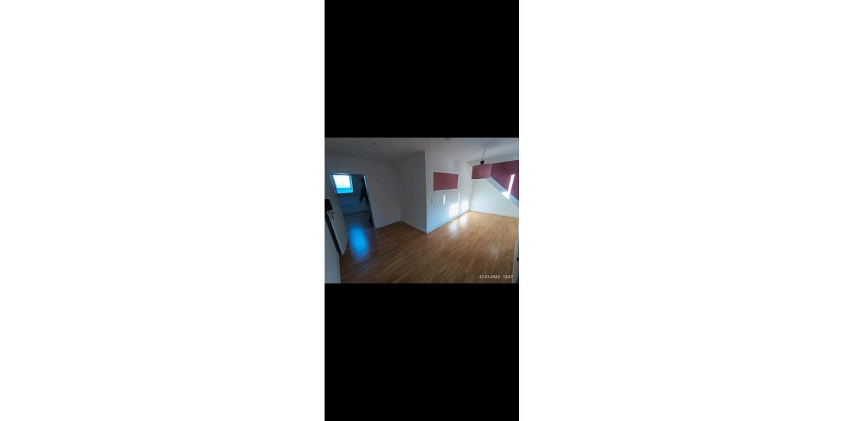 Etagenwohnung Zeven - 4 Zimmer, 120 m&sup2;, 850&euro; | Angebot:26626073