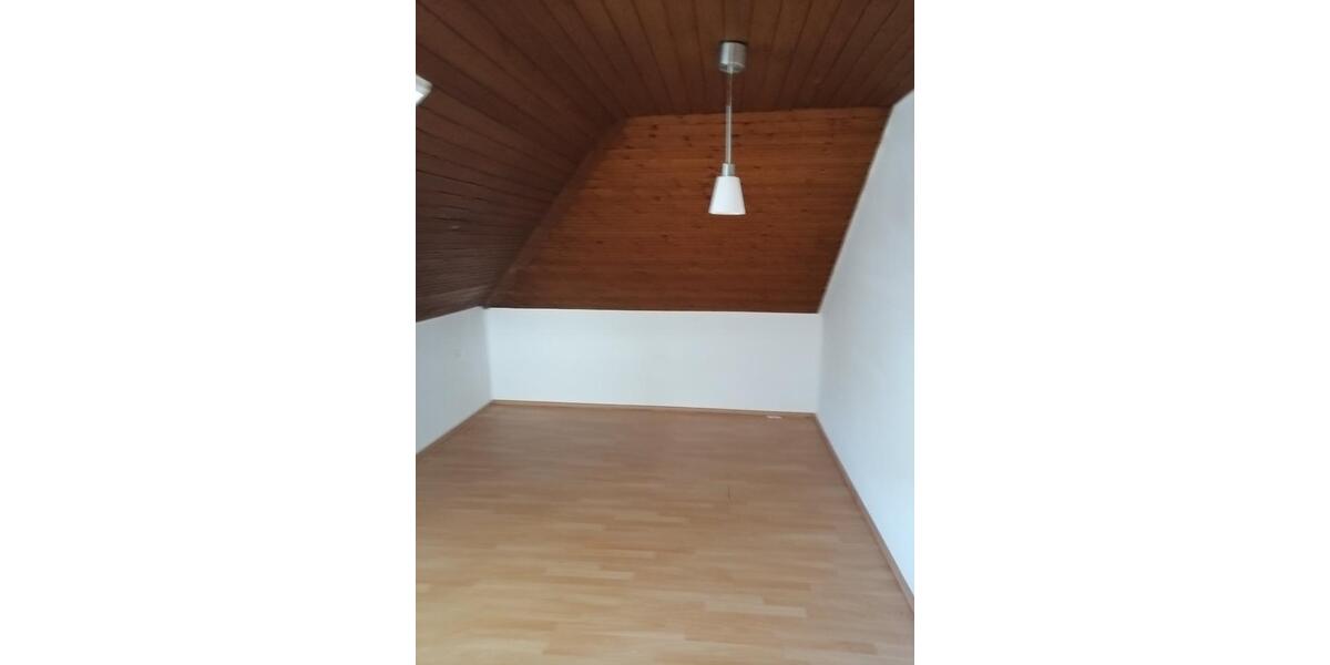 Sehr zentral gelegene 3-Zimmer-Wohnung mit Balkon 3 zimmer