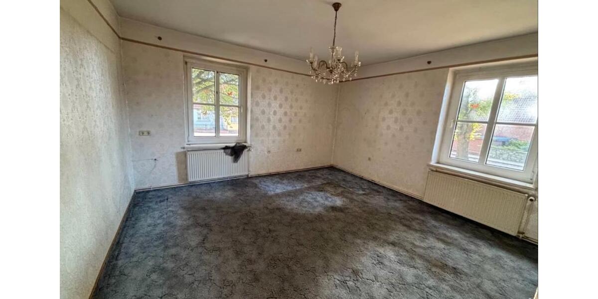 Etagenwohnung Hötensleben - 3 Zimmer, 80 m&sup2;, 200&euro; | Angebot:26033775