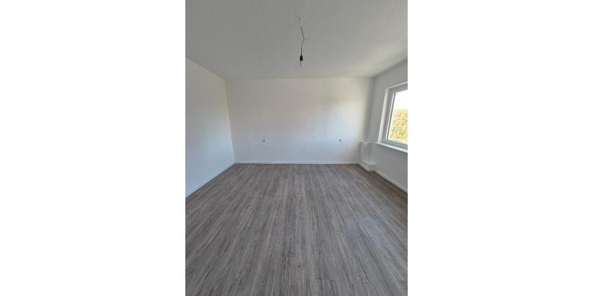 Etagenwohnung Celle Neustadt/Heese - 4 Zimmer, 106 m&sup2;, 1.003&euro; | Angebot:26266475