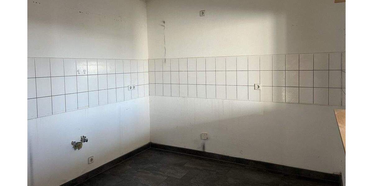 Etagenwohnung Senftenberg - 3 Zimmer, 87 m&sup2;, 568&euro; | Angebot:25781174