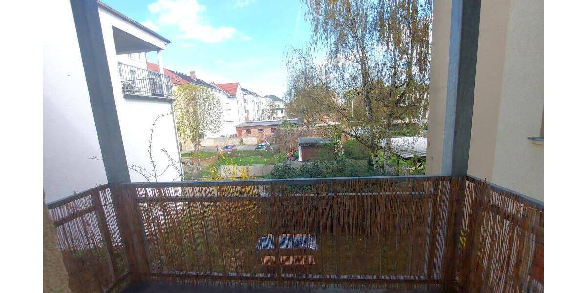 Etagenwohnung Gera Debschwitz - 3 Zimmer, 67 m&sup2;, 380&euro; | Angebot:26170381