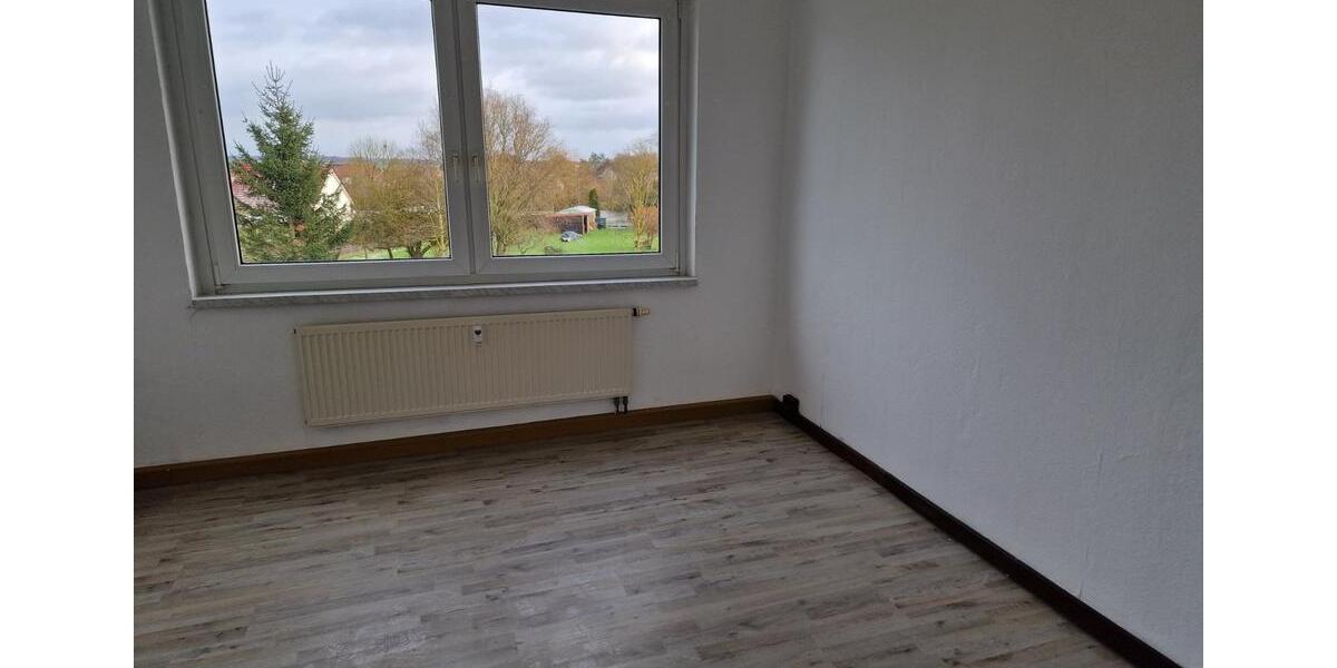 Etagenwohnung Jördenstorf - 3 Zimmer, 56 m&sup2;, 375&euro; | Angebot:25570416