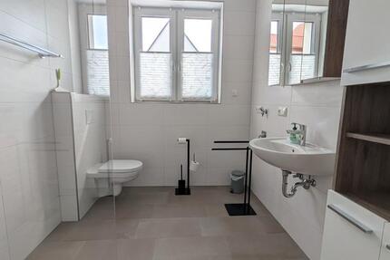 Wohnung Zeil am Main - 2 Zimmer, 71 m&sup2;, 770&euro; | Angebot:26262639