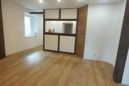 Wohnung Waldeck - 2 Zimmer, 73 m&sup2;, 650&euro; | Angebot:26581570