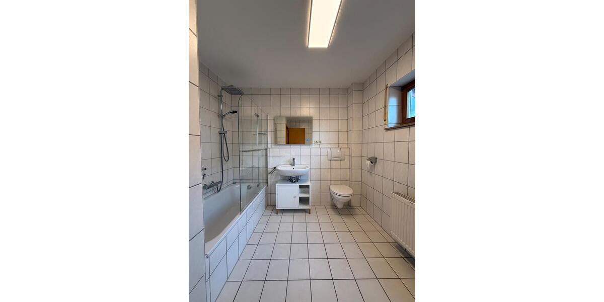 Erdgeschoßwohnung Walldürn - 2 Zimmer, 75 m&sup2;, 750&euro; | Angebot:24847932