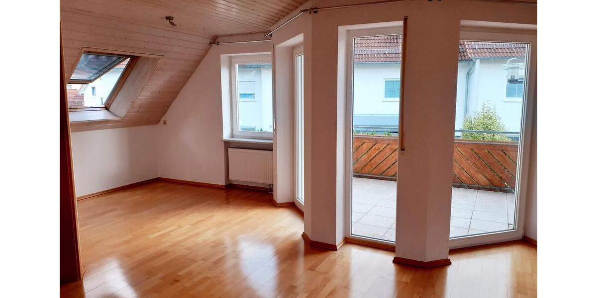 Etagenwohnung Tettnang - 2.5 Zimmer, 68 m&sup2;, 990&euro; | Angebot:26679248