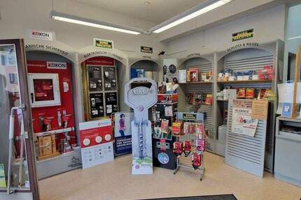 Zwei vielseitig nutzbare Ladenflächen in Kaiserslautern 100m² und 90m² - Hilgardring 46 zimmer