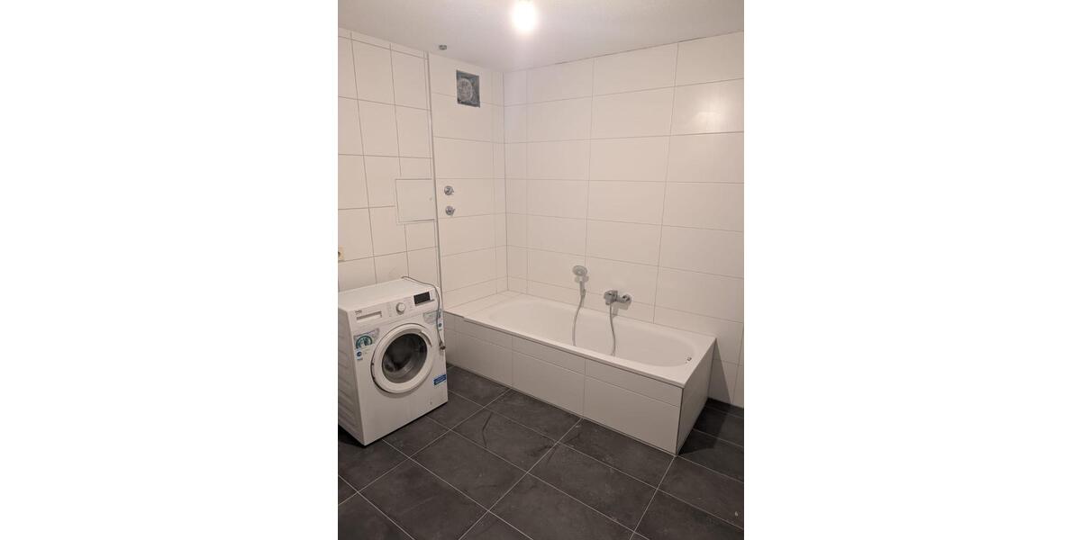 Wohnen auf Zeit Saarbrücken Neue Bremm - 1 Zimmer, 28 m&sup2;, 480&euro; | Angebot:25418954