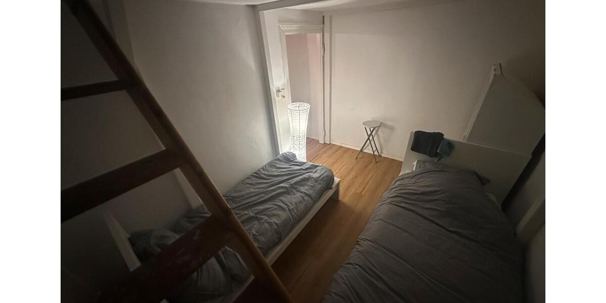 Erdgeschoßwohnung Ratingen Tiefenbroich - 2 Zimmer, 40 m&sup2;, 1.600&euro; | Angebot:24805922