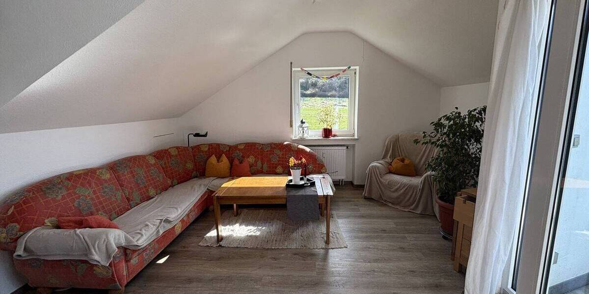 Etagenwohnung Balingen Endingen - 4 Zimmer, 129 m&sup2;, 1.040&euro; | Angebot:26204418