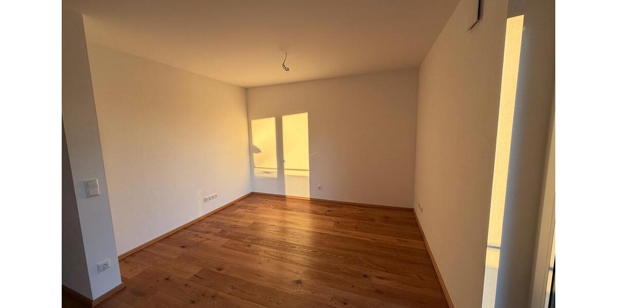 Etagenwohnung Cham - 2 Zimmer, 50 m&sup2;, 600&euro; | Angebot:26255331