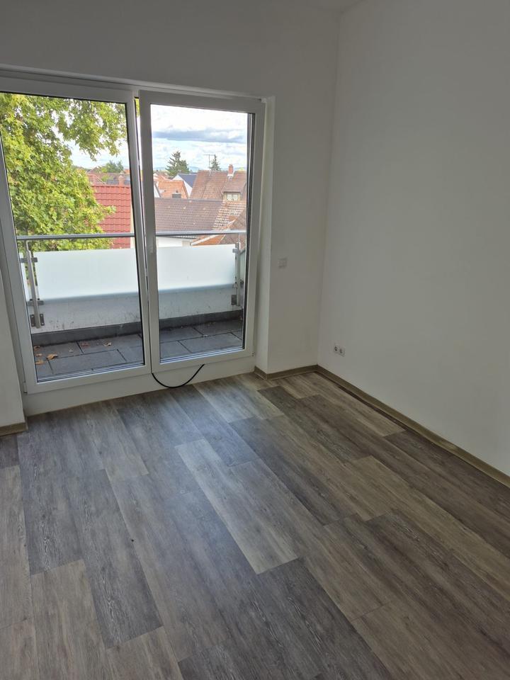 4 Zimmer Penthouse Wohnung in Viernheim