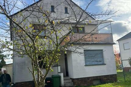 Haus Hanau - 7 Zimmer, 150 m&sup2;, 4.000&euro; | Angebot:24355438